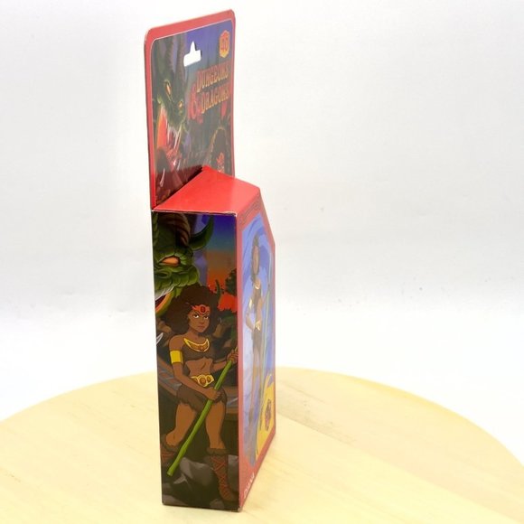 Dungeons & Dragons Diana the Acrobat Cartoon Classics 6” Action Figure NEW! - Picture 10 of 14